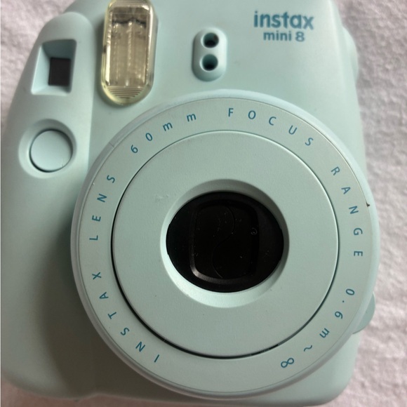 Instax Mini 8 Camera in Soft Blue - Picture 4 of 5